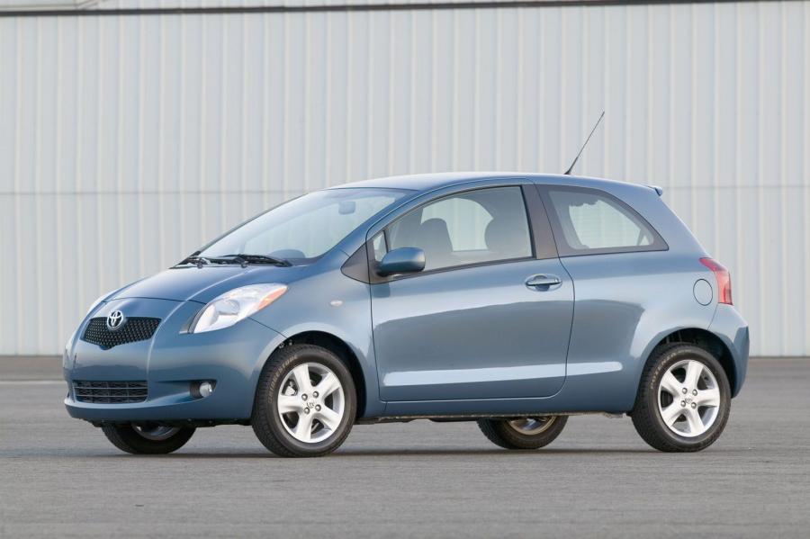  Toyota Yaris 2005 года  (фото 135 из 165)
